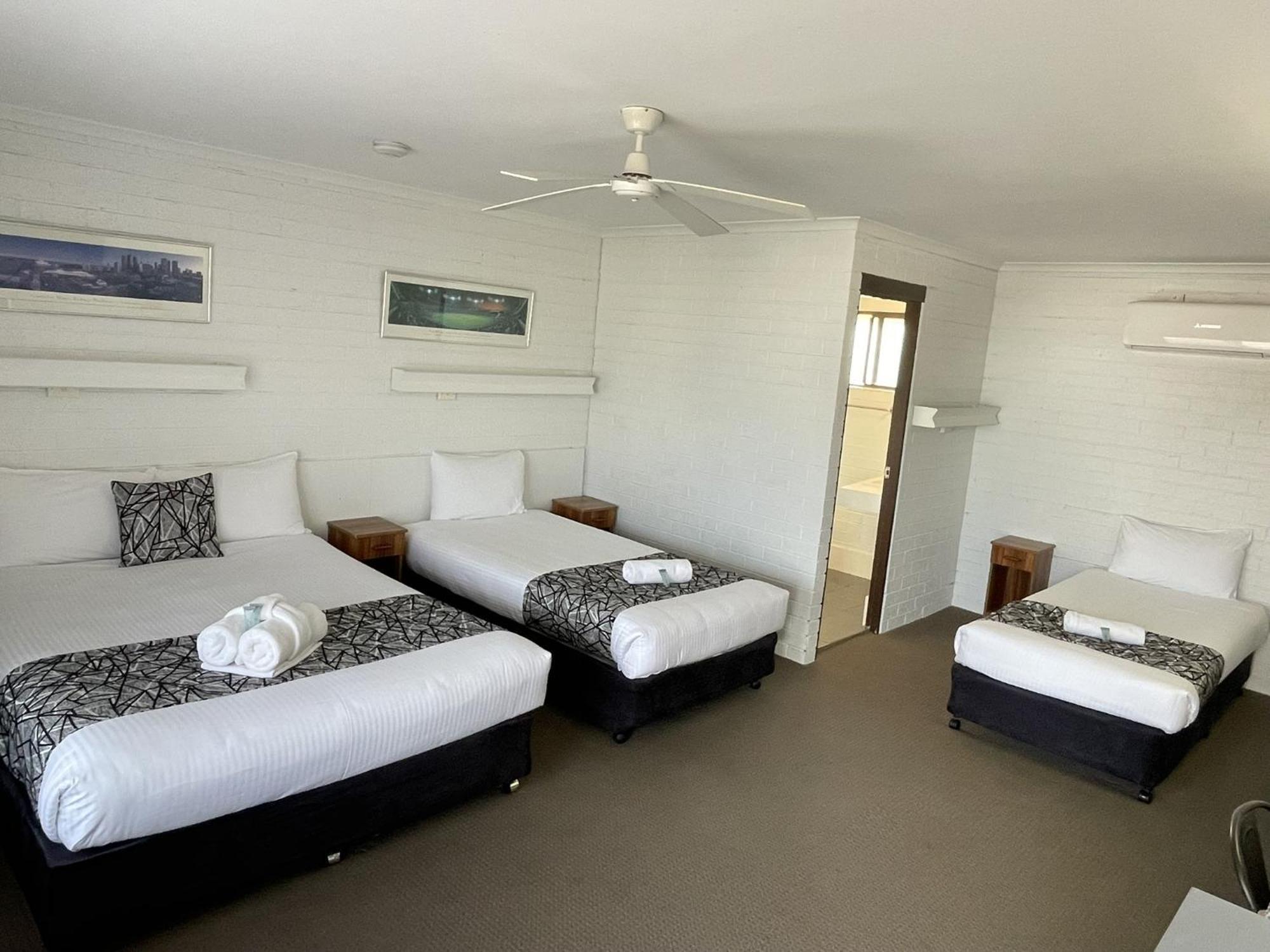 Coastal Bay Motel Coffs Harbour Habitación foto